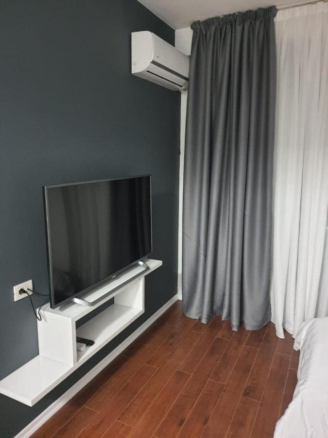 Modern Apartment Korca 3 Экстерьер фото