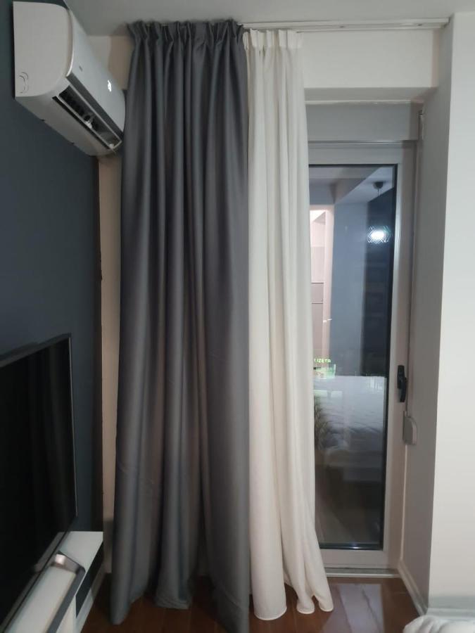 Modern Apartment Korca 3 Экстерьер фото